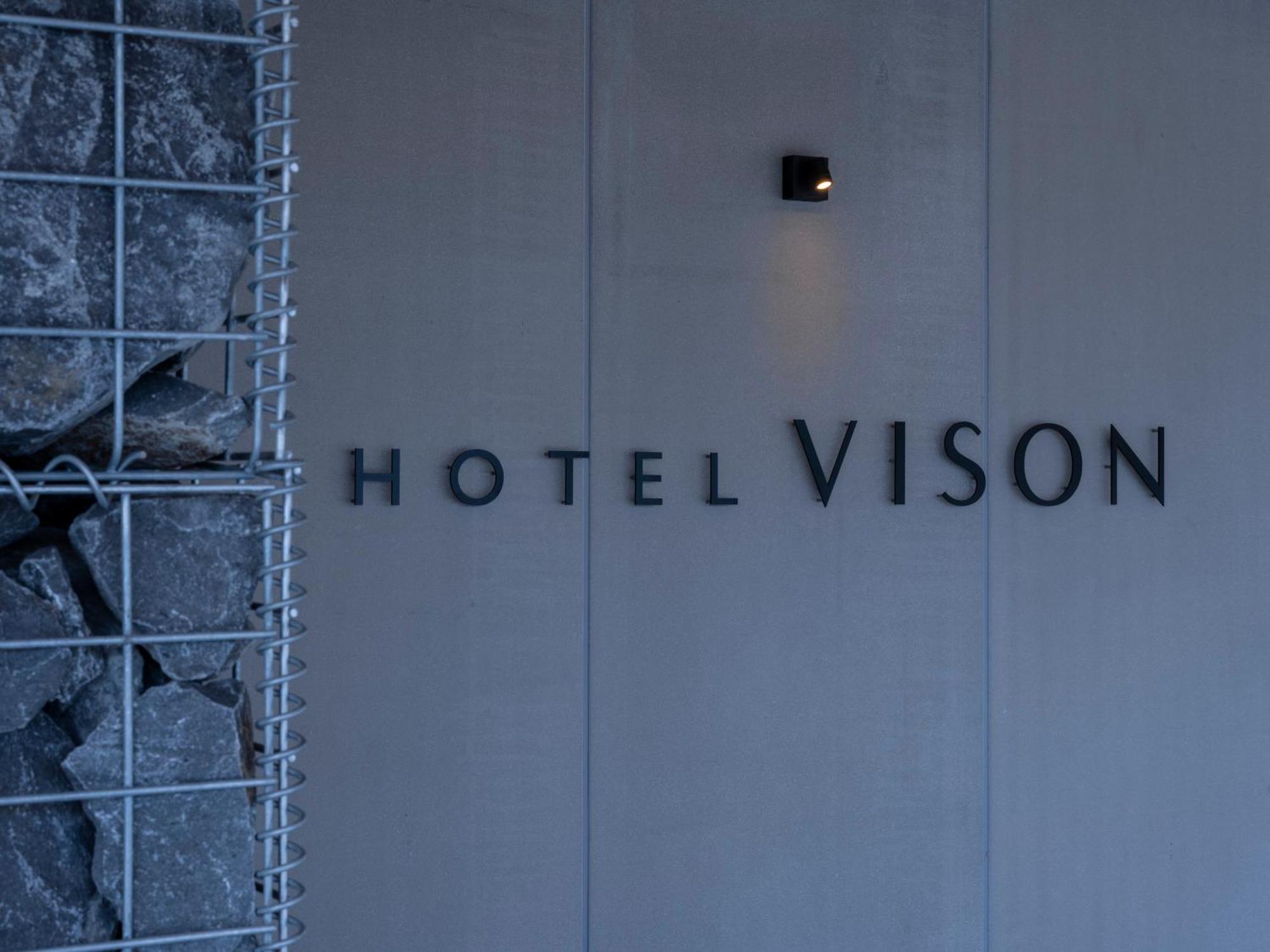 Hotel Vison Taki Екстер'єр фото